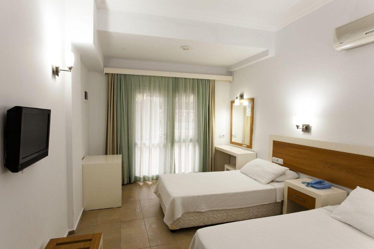 Konfor Suite Otel Cedit 외부 사진