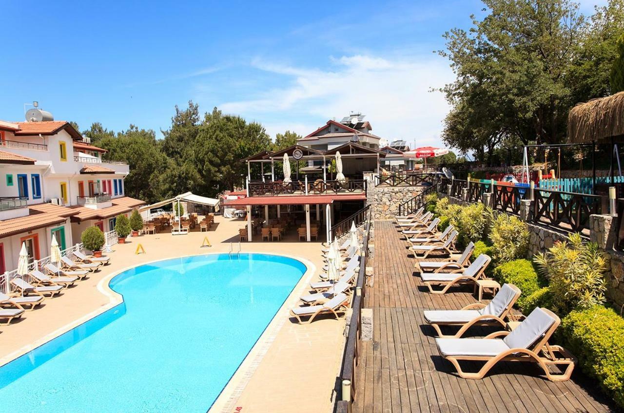 Konfor Suite Otel Cedit 외부 사진